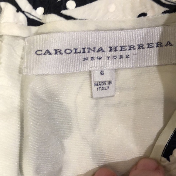 Carolina Herrera White with red/navy floral print dress - Picture 3 of 8